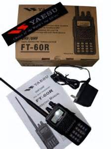 Yaesu FT-60r handheld Ham radio